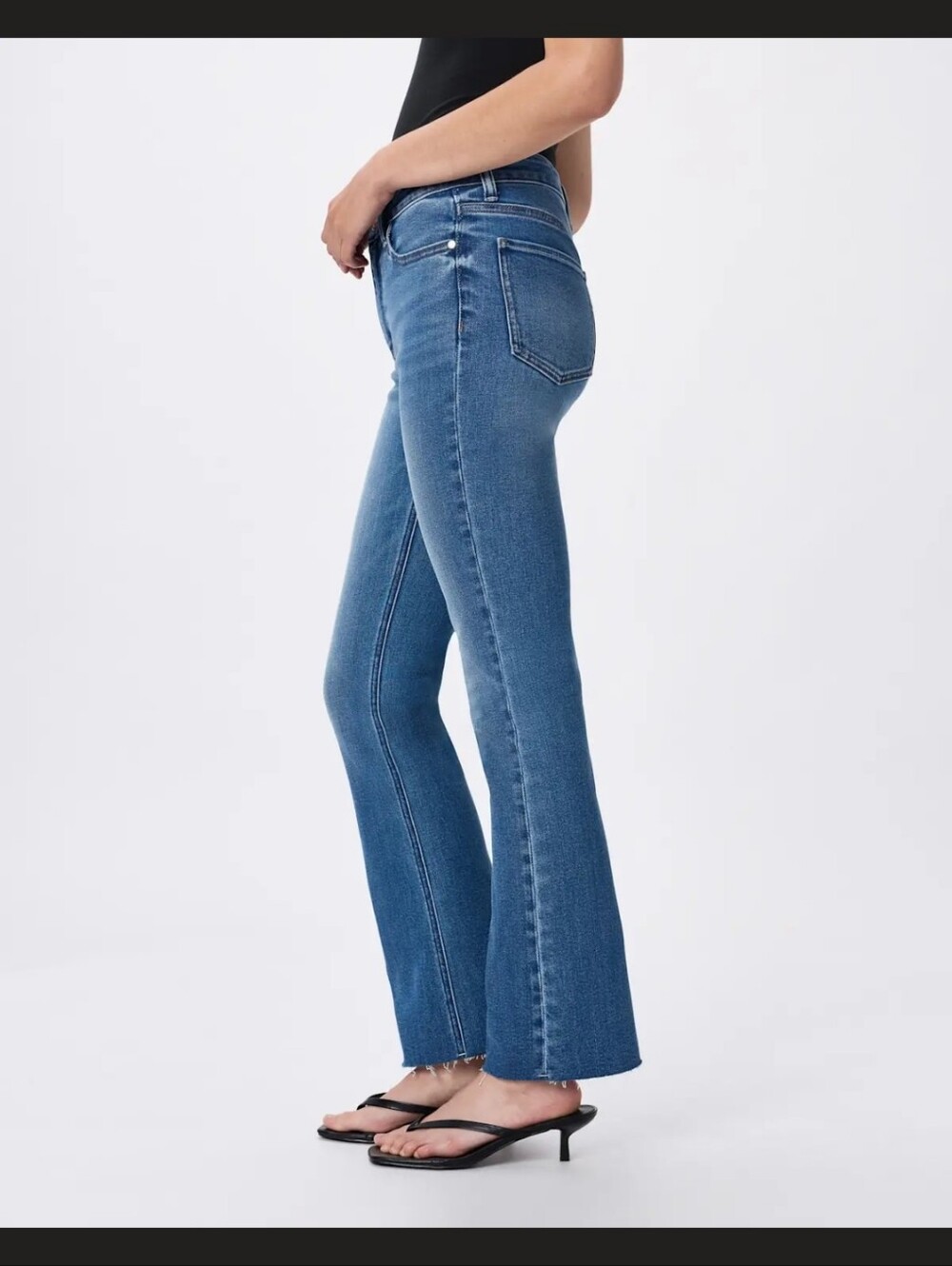 Quince Bella Stretch Kick Flare Jean Size 33S Excellent Condition - Picture 3 of 12